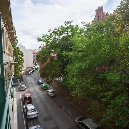 Appartement On The Castle Hill, Near Chain Bridge *