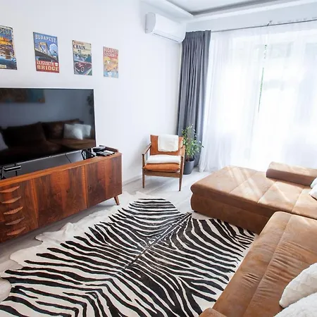 Apartment On The Castle Hill, Near Chain Bridge Budapest